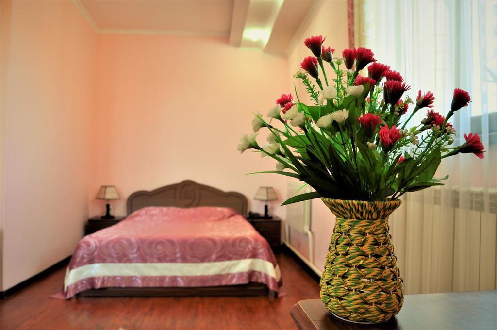 Bishkek Villa Hotel 외부 사진
