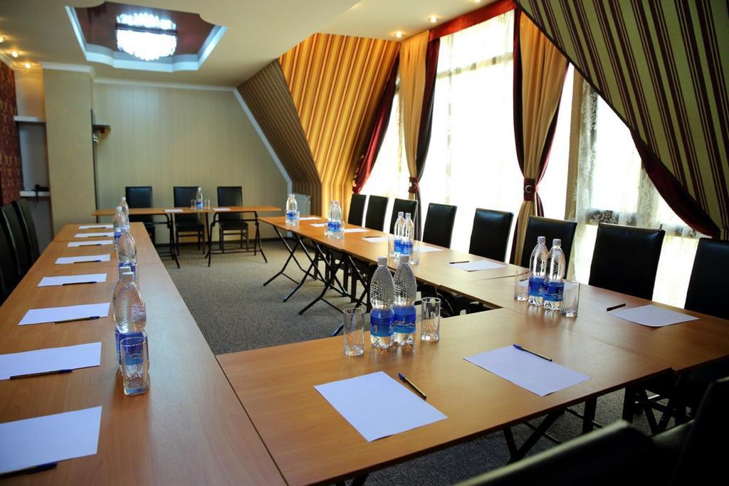 Bishkek Villa Hotel 외부 사진